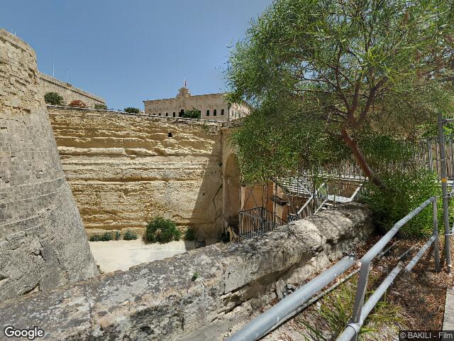 Il-Fossa tal-Belt Valletta,  Il-Belt Valletta,  Reġjun tal-Port