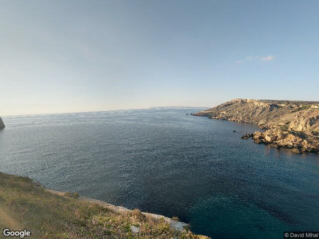 Fomm ir-Riħ,  Limiti tar-Rabat,  Il-Baħrija