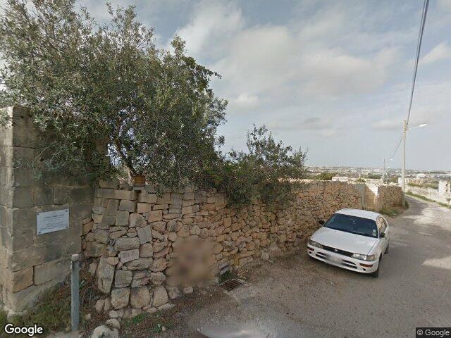 Triq Tal-Ħlas,  Ħal Mula,  Ħaż-Żebbuġ