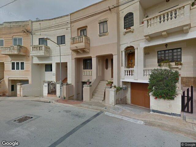 Triq il-Gvernatur William Reid,  Ħad-Dingli,  Reġjun tal-Punent