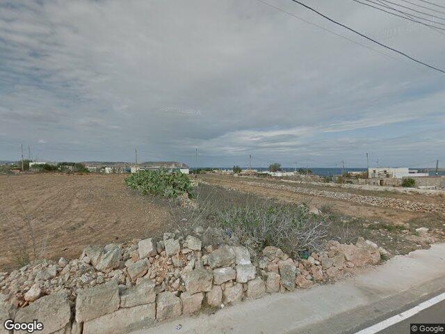 Triq Ramlet il-Qortin,  Il-Mellieħa,  Reġjun tat-Tramuntana