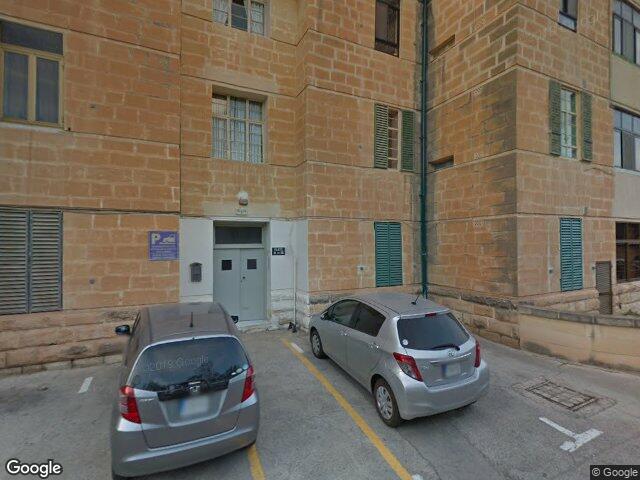 Triq Wied in-Noqor,  Ħal Luqa,  Reġjun tan-Nofsinhar