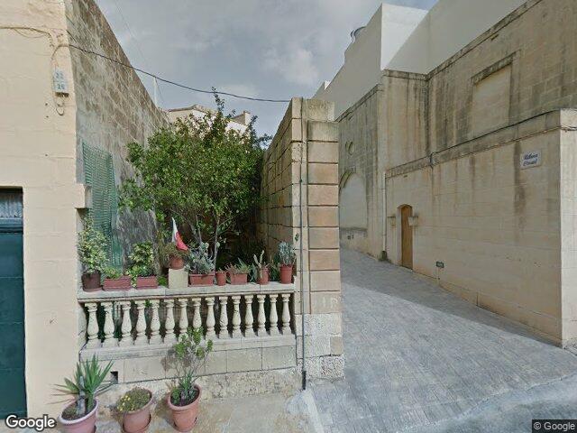 Mitħna Court,  Il-Qala,  Reġjun Għawdex