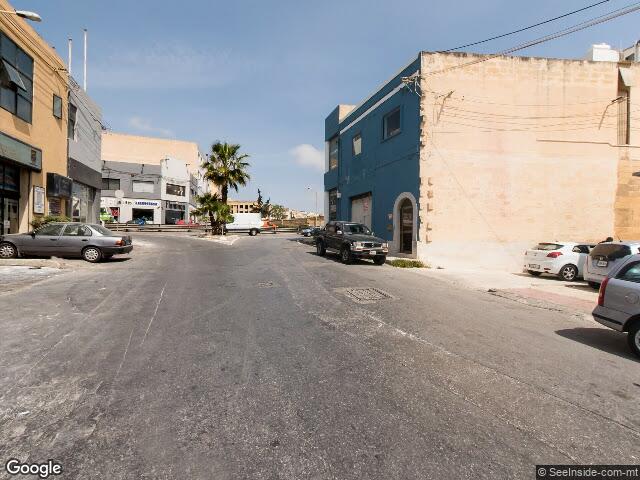 Derek's Garden Centre,  Triq il-Kanun,  Tal-Ħandaq