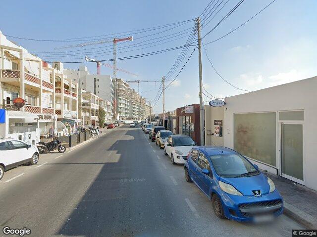 Garam Masala,  Triq il-Qawra,  Il-Qawra