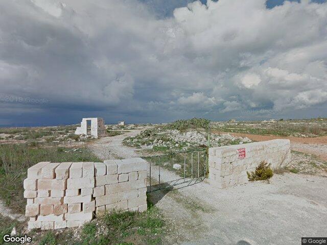 Fomm ir-Riħ,  Limiti tar-Rabat,  Il-Baħrija