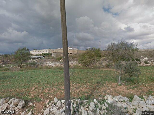 Triq il-Ħarrub,  Landrijiet,  Il-Baħrija