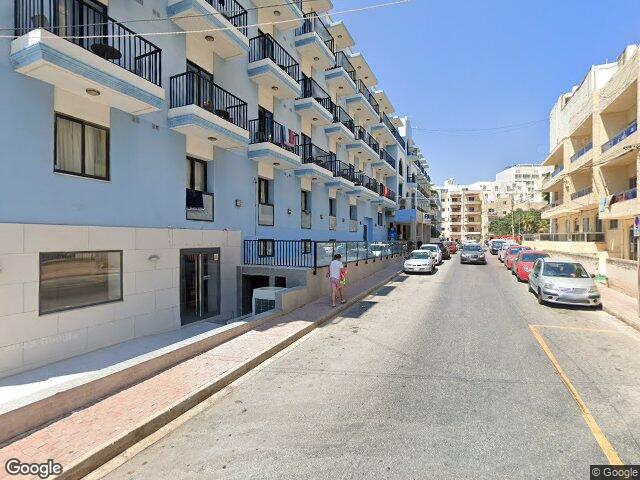 Triq il-Fliegu,  Il-Qawra,  San Pawl il-Baħar