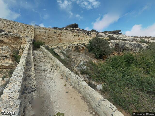 Victoria Lines,  Triq Tas-Salib,  L-Imġarr