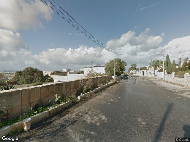 Triq Jules Verne,  San Pawl tat-Tarġa,  In-Naxxar