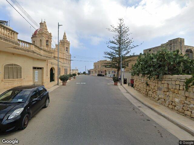 Laura Vicuña School,  Triq il-Fanal,  Ta' Għammar