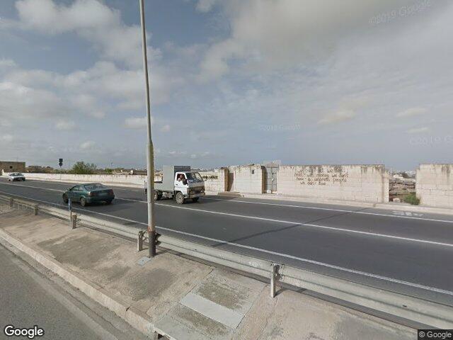 Triq is-Santwarju tal-Qalb ta Gesù,  Ta' Żaruna,  Ħaż-Żebbuġ