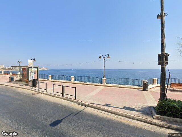 Triq it-Torri,  Tas-Sliema,  Reġjun tal-Lvant