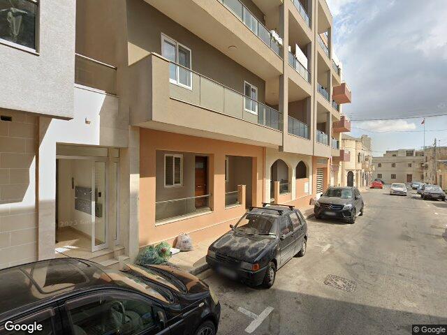 Triq il-Ħmistax ta' Awissu,  Il-Qrendi,  Reġjun tal-Punent