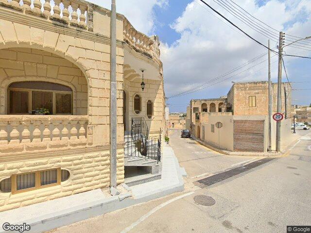 Triq il-Madonna tal-Karmnu,  Ix-Xlendi,  Il-Munxar