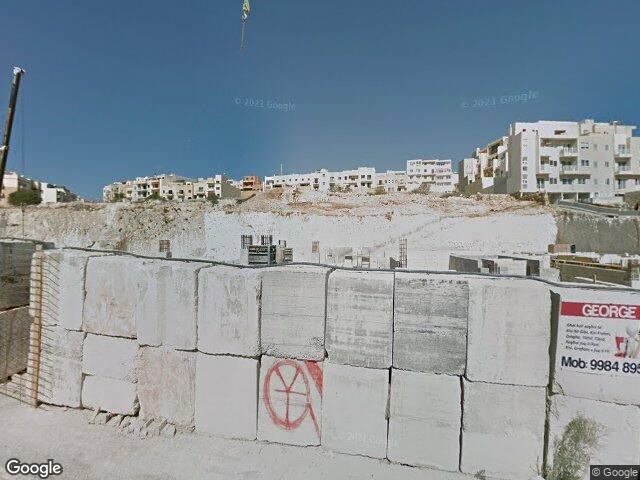 Triq id-Deru,  Il-Manikata,  Il-Mellieħa