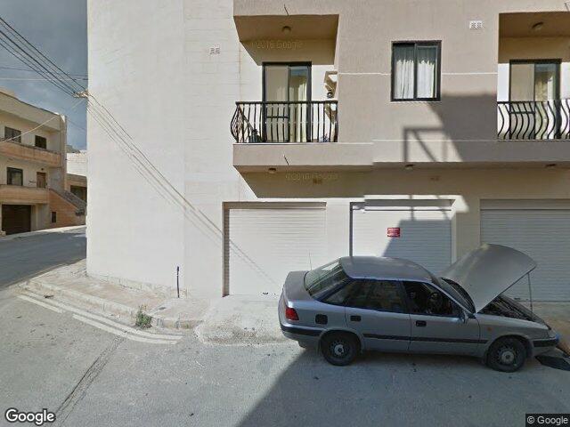 Lelluxa,  28,  Triq Dun Nerik Bonnici