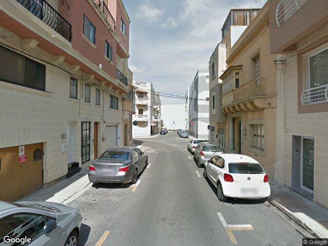 Triq il-Blata l-Kaħla,  Santa Venera,  Reġjun tan-Nofsinhar