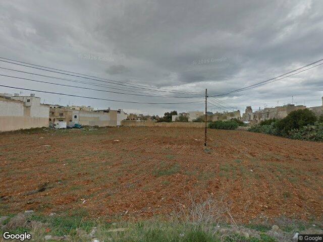 Triq Wiġi Briffa,  Luqa,  Ħal Luqa