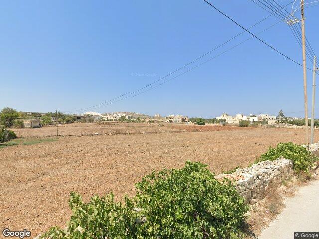 Triq it-Tarġa,  Baħar iċ-Ċagħaq,  In-Naxxar