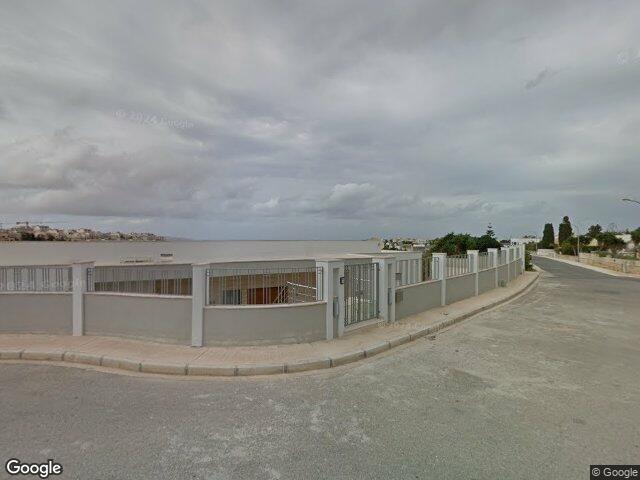 Triq ta' Fuq il-Widien,  Is-Selmun,  Il-Mellieħa