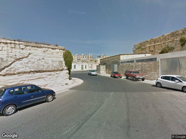 Il-Park and Ride tal-Furjana - Żona Ċ,  Xatt iċ-Ċangatura,  Il-Furjana