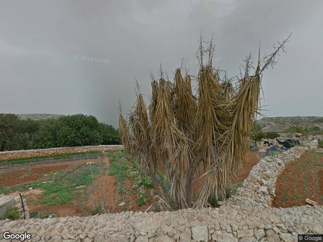Triq l-Irdum ta' Għajn Ħadid,  Is-Selmun,  Il-Mellieħa