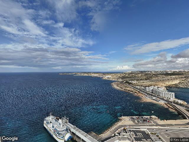Triq il-Marfa,  Il-Mellieħa,  Reġjun tat-Tramuntana