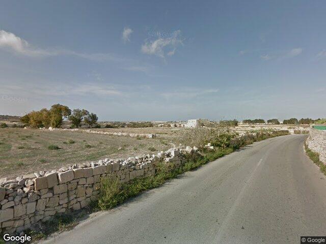 Triq il-Kunċizzjoni,  Ta' Qali,  Ħ'Attard