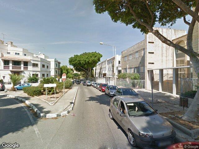 Triq San Ġorġ Preca,  Il-Ħamrun,  Reġjun tan-Nofsinhar