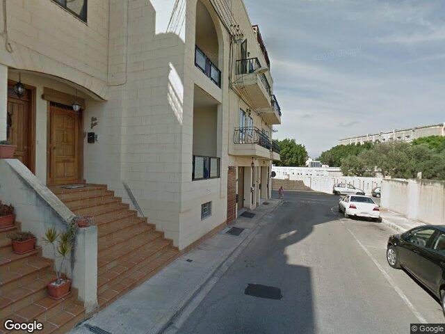 Triq it-Tramm,  Il-Ħamrun,  Reġjun tan-Nofsinhar