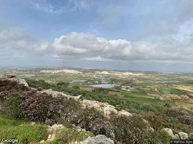 Triq Tas-Salib,  L-Imġarr,  Reġjun tat-Tramuntana