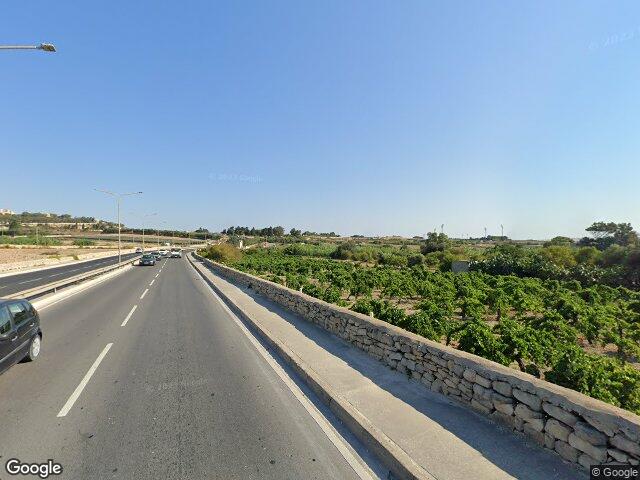 Triq Tal-Ħemsija,  Ħ'Attard,  Reġjun tat-Tramuntana