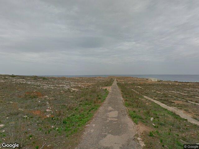 Triq il-Mediterran,  Pembroke,  Reġjun tal-Lvant