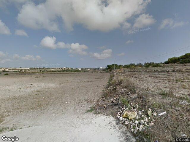 Triq it-Tumbata,  Ħal Qormi,  Reġjun tan-Nofsinhar