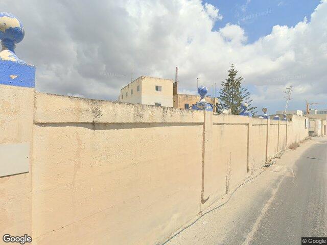 Easyjet Malta,  Triq Ħal Farruġ,  Ħal Luqa