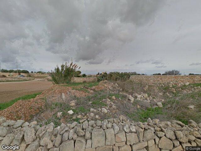 Triq tal-Għarix,  Il-Qrendi,  Reġjun tal-Punent