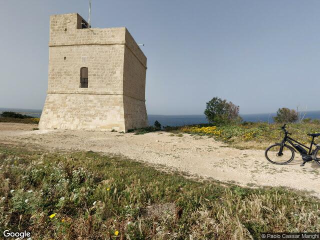 Torri tal-Għallis,  Triq it-Torri tal-Għallis,  In-Naxxar