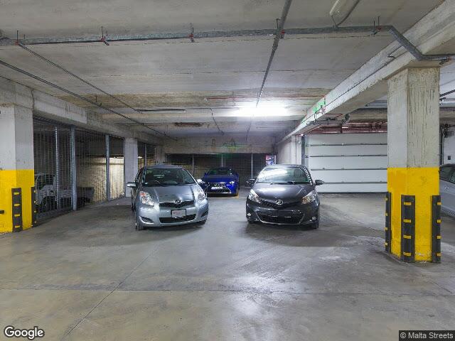 Woto Moto,  Triq il-Poeta Nazzjonali,  Ħal Mula