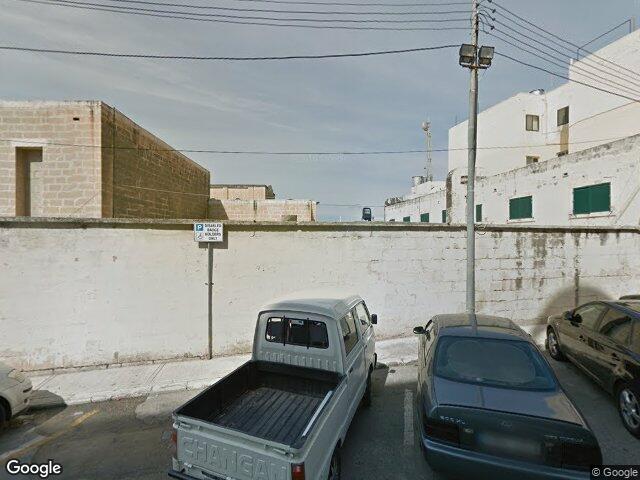 Partit Laburista - Ċentru Nazzjonali Laburista,  Triq Mile End,  Il-Ħamrun