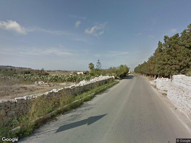 Triq il-Kunċizzjoni,  Ta' Qali,  Ir-Rabat