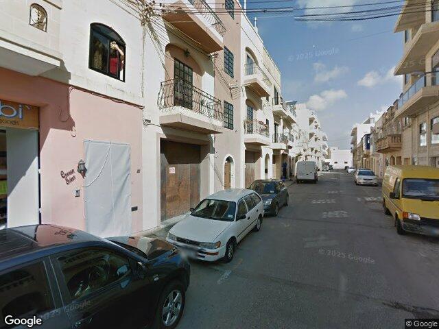 Emme bi,  Triq Ċiċerun,  Marsaxlokk