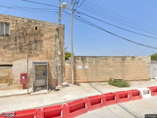 Triq il-Mitħna,  Ħal Lija,  Reġjun tal-Lvant