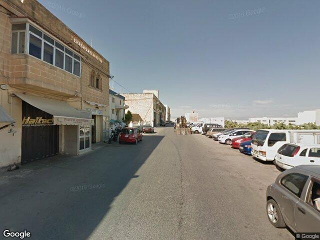 Triq Tal-Ħandaq,  Tal-Ħandaq,  Ħal Qormi