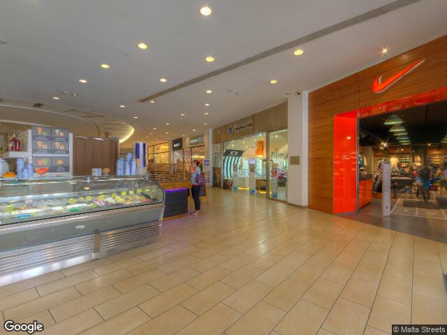 Agenda Bookshop,  Pjazza Tigné,  Tas-Sliema