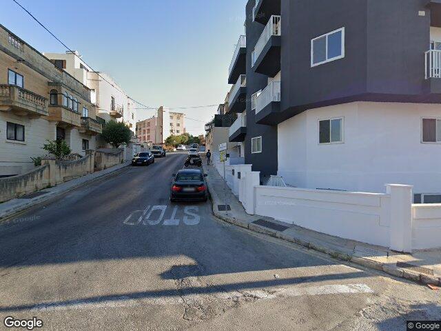 Triq il-Balliju Guttenberg,  L-Imsida,  Reġjun tal-Lvant