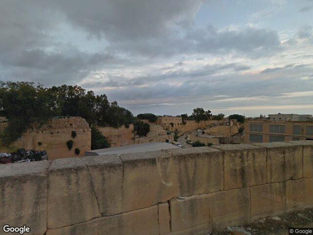 Tar-Robba,  Triq tal-Isqof,  L-Imqabba