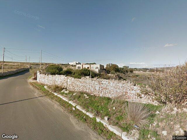 Triq Tas-Salib,  Ir-Rabat,  Reġjun tal-Punent