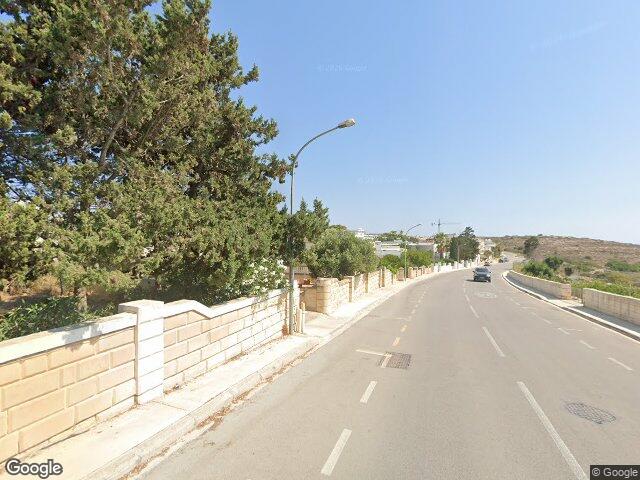 Triq il-Qortin,  Is-Selmun,  Il-Mellieħa