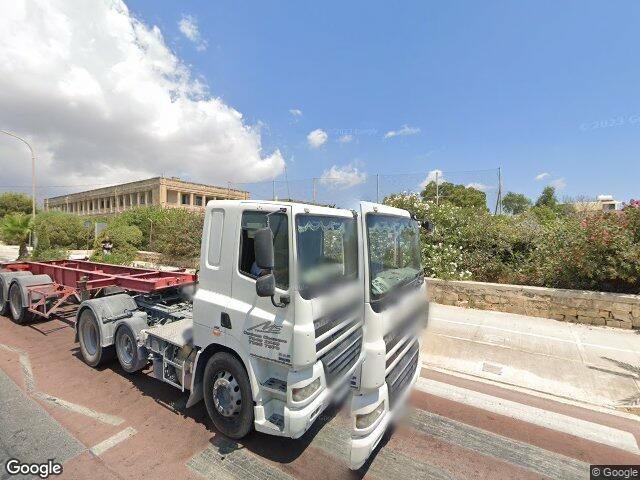 Triq Ħal Far,  Birżebbuġa,  Reġjun tan-Nofsinhar